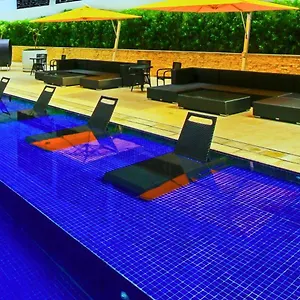 *** מלון The Mini Eton Tower Makati הפיליפינים