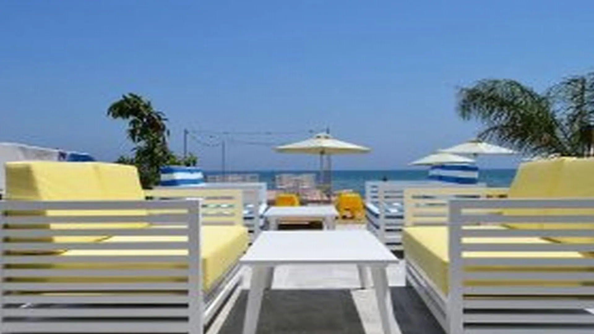 לרנקה Island Boutique Hotel קפריסין